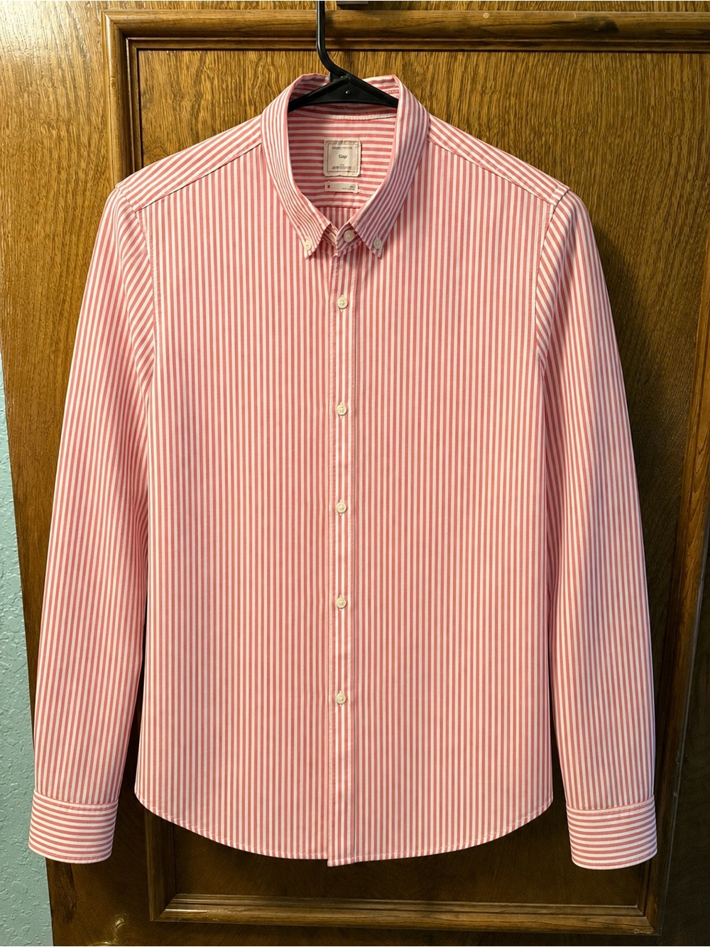 GAP Pink and White Striped Button-Down Dress Shirt